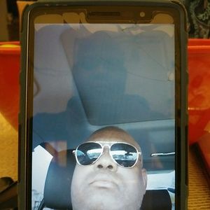 Meet your Posher, Johnny